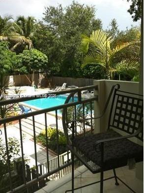 Foto del edificio - 2545 S Bayshore Dr