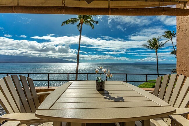 Building Photo - 150 Hauoli St