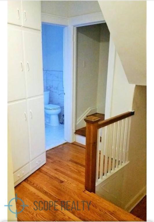 Building Photo - Beautiful 3 bed rooms for rent with attic