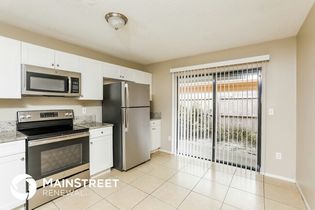 Building Photo - 3311 S St Lucie Dr