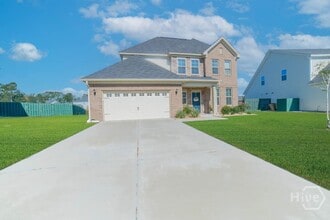 Building Photo - 70 Hazen Dr