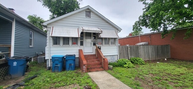 Building Photo - 159 E Acton Ave