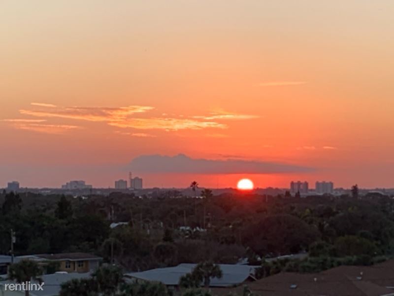 Primary Photo - 4 br, 3 bath Condo - 995 N Highway A1A