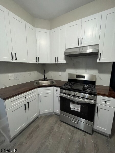 Building Photo - 40 Piaget Ave