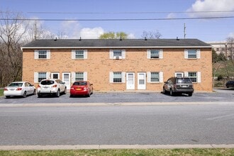 Building Photo - 99 Dutch Mill Ct