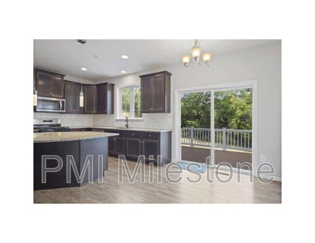 Building Photo - 19004 Mount Maple Ct