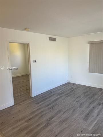 Foto del edificio - 19 SE 2nd St