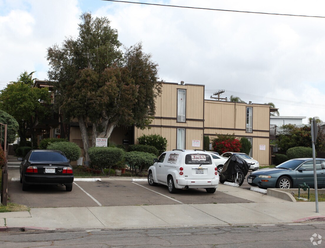 Foto del edificio - 4546 Norwood St