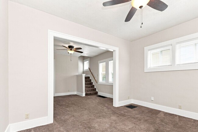 Foto del edificio - 1512-1514 S Smithville Rd