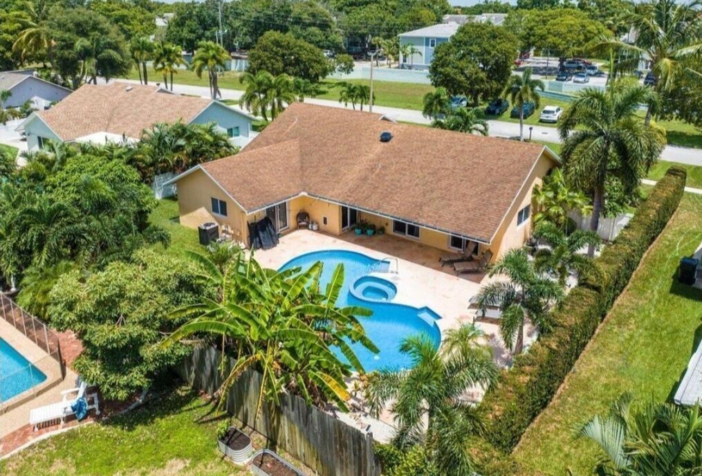 Foto principal - 1392 Audubon Blvd