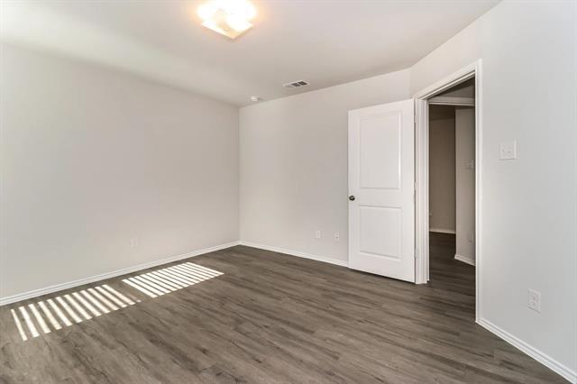 Building Photo - 5532 Shore Point Trl