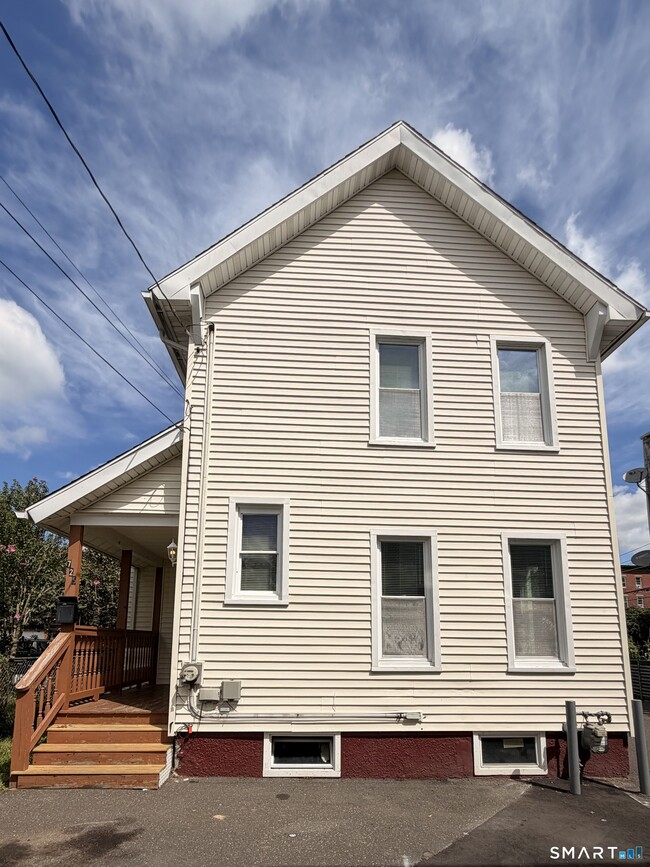 723 Ogden St