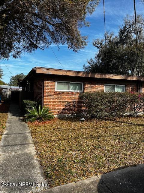 Foto principal - 2821 Searchwood Dr