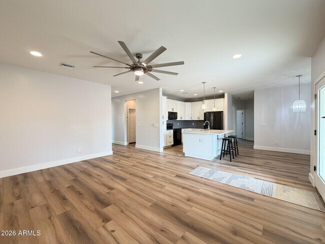 Foto del edificio - 5145 E Hash Knife Draw Rd