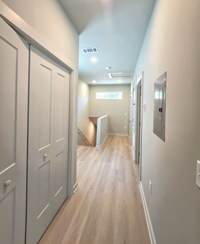 Foto del edificio - 612 E Brainerd St