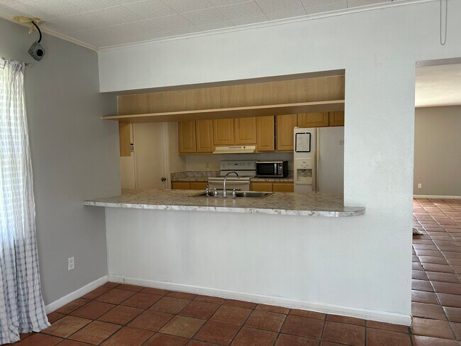 Foto del edificio - 2149 Dover Ave
