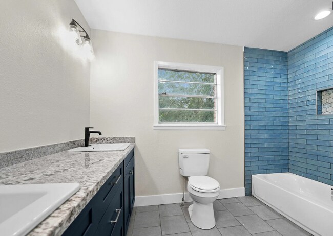 Foto del edificio - 246 4th Ave