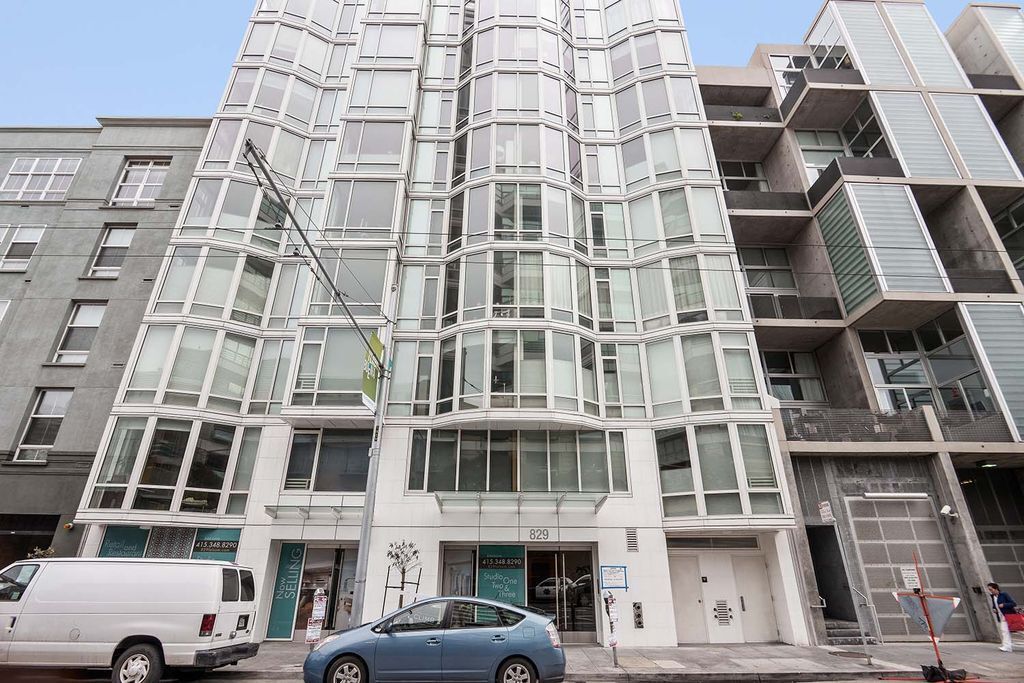 Foto principal - 1 Bed + Office/Den, 1 Bath - Luxury SOMA C...