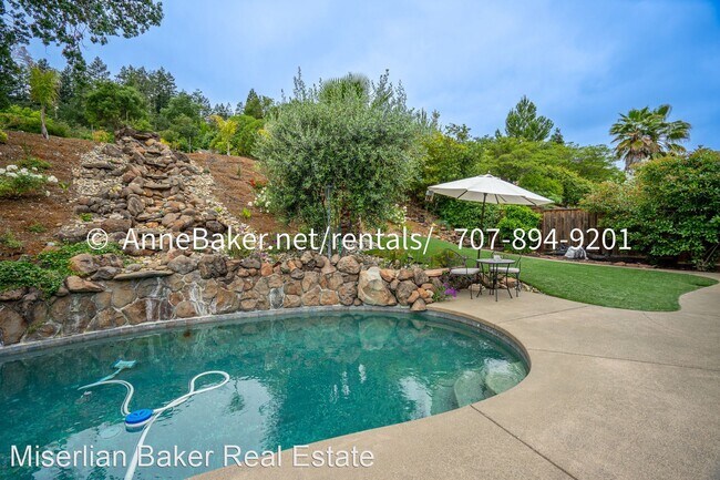 Foto del edificio - 3 br, 2 bath House - 107 St Michael Ct