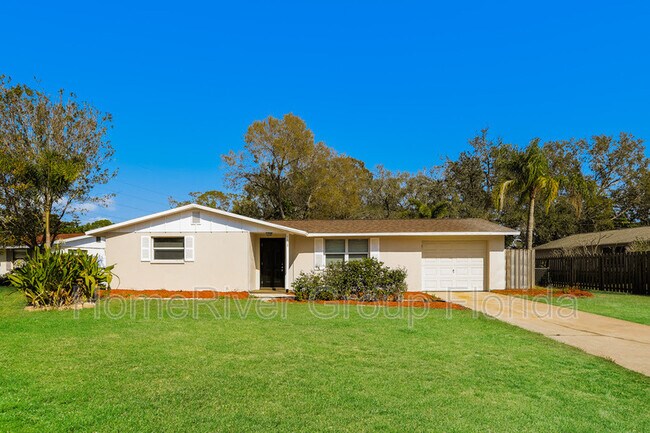 Building Photo - 5313 Murdock Ave