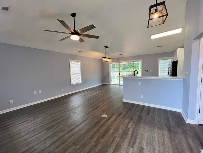 Building Photo - 10105 Duval Dr