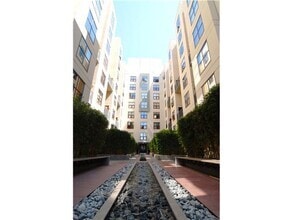 Building Photo - 1150 J St