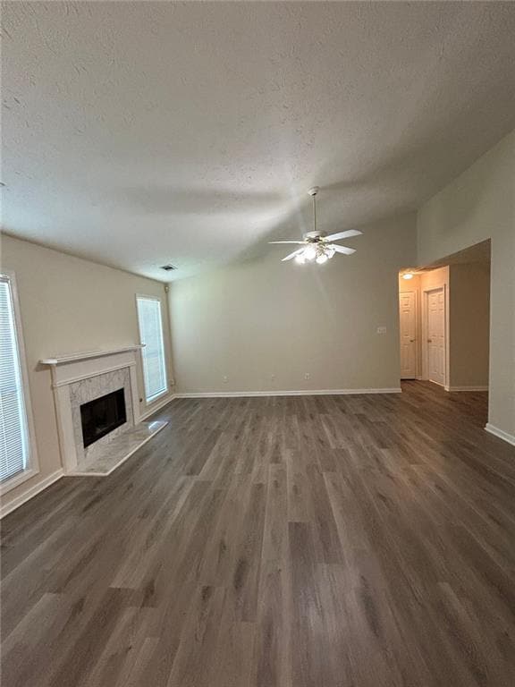 Building Photo - 3277 Crossfield Ln