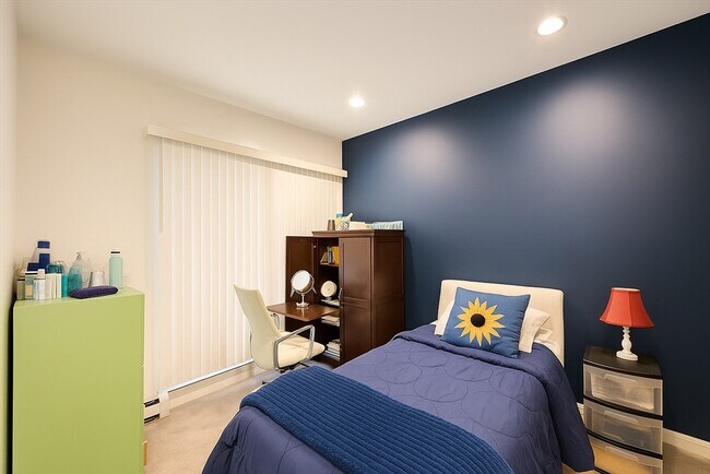Foto del edificio - 390 Riverway
