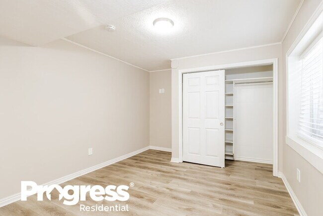 Foto del edificio - 5857 S Stone Flower Way