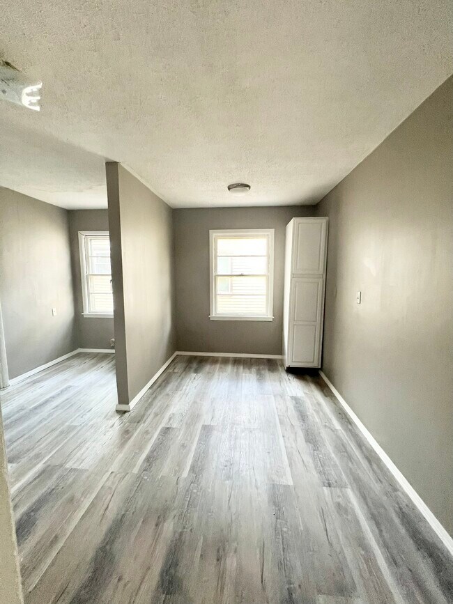 Foto del edificio - 3508 Hudson Ave