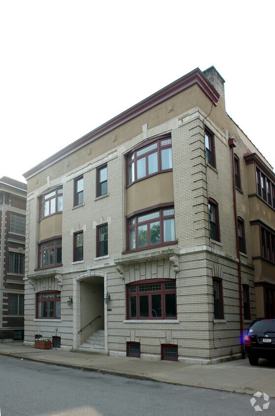 Primary Photo - 5736-5738 Kentucky Ave