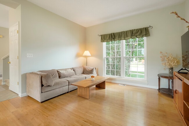 Foto del edificio - 3314 S Newcombe St