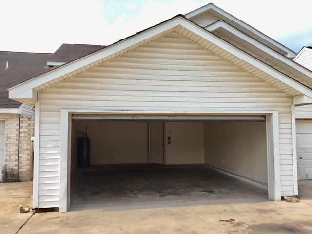 Building Photo - 2408 N I St