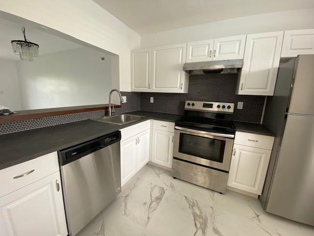 Foto del edificio - 6549 Somerset Dr