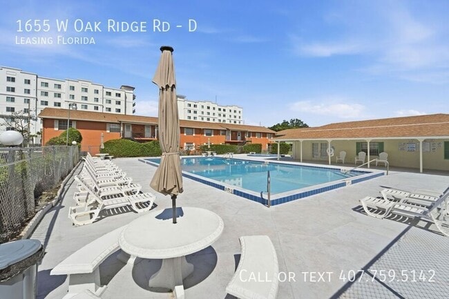 Building Photo - 1655 W Oak Ridge Rd