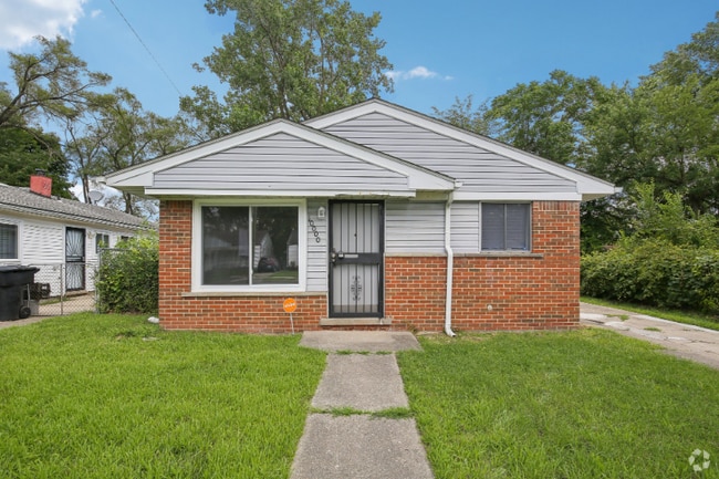 Building Photo - 10000 Stahelin Ave