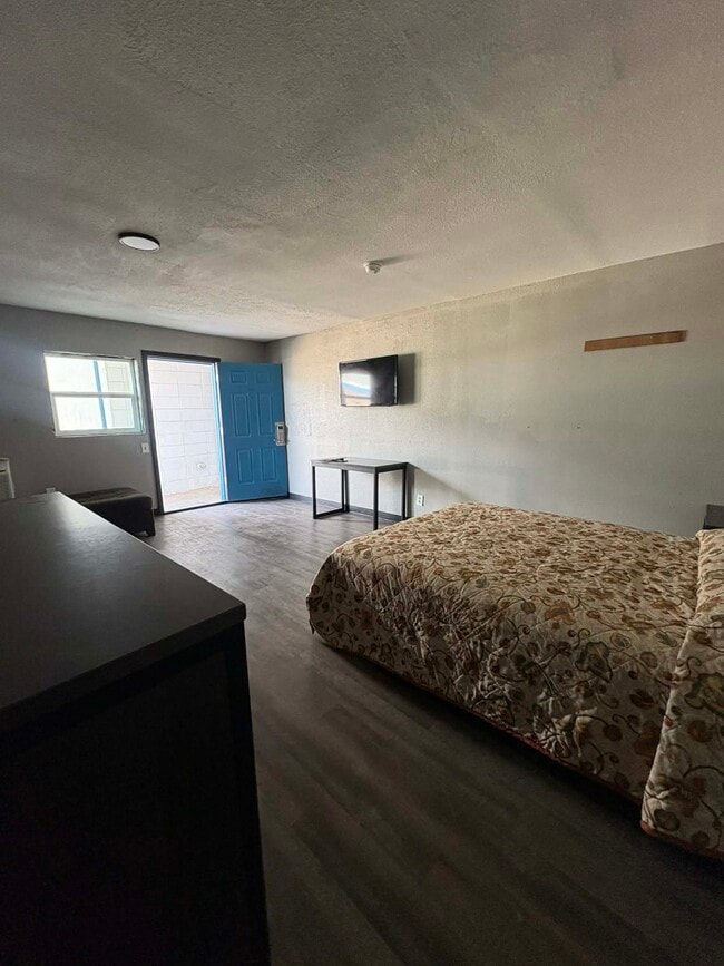 Photo - 711 Pasadena Fwy Apartment