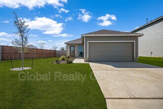 Building Photo - 10647 Nye Pass