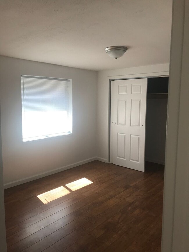 Foto del edificio - For Rent: Charming 2 Bed 1 Bath Home in th...