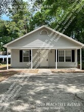 Building Photo - 5039 Peachtree Ave