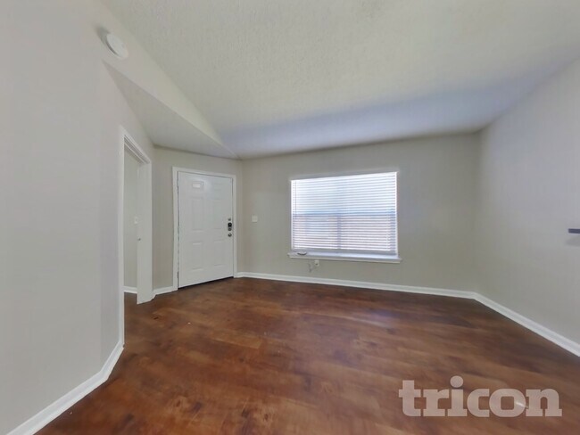 Foto del edificio - 3150 Kelling St