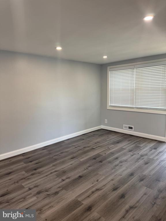Building Photo - 5113 Fait Ave