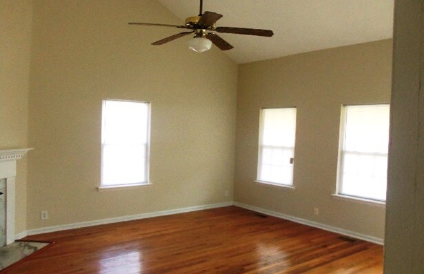 Foto del edificio - 3308 Hamilton Church Rd