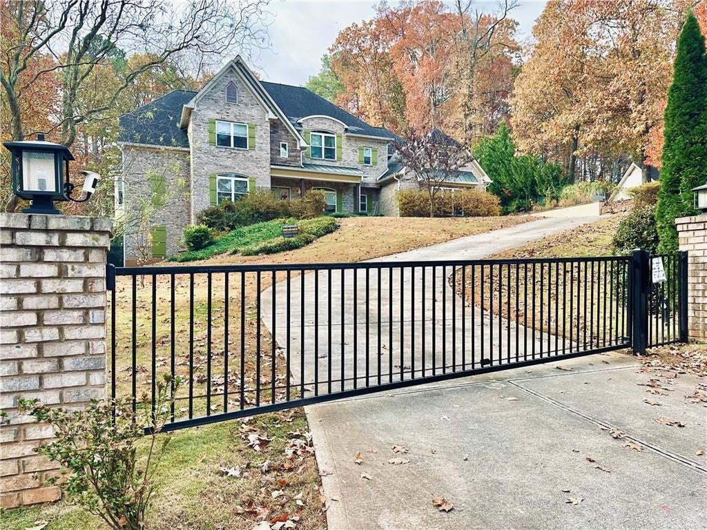 Foto principal - 3232 Brookview Rd