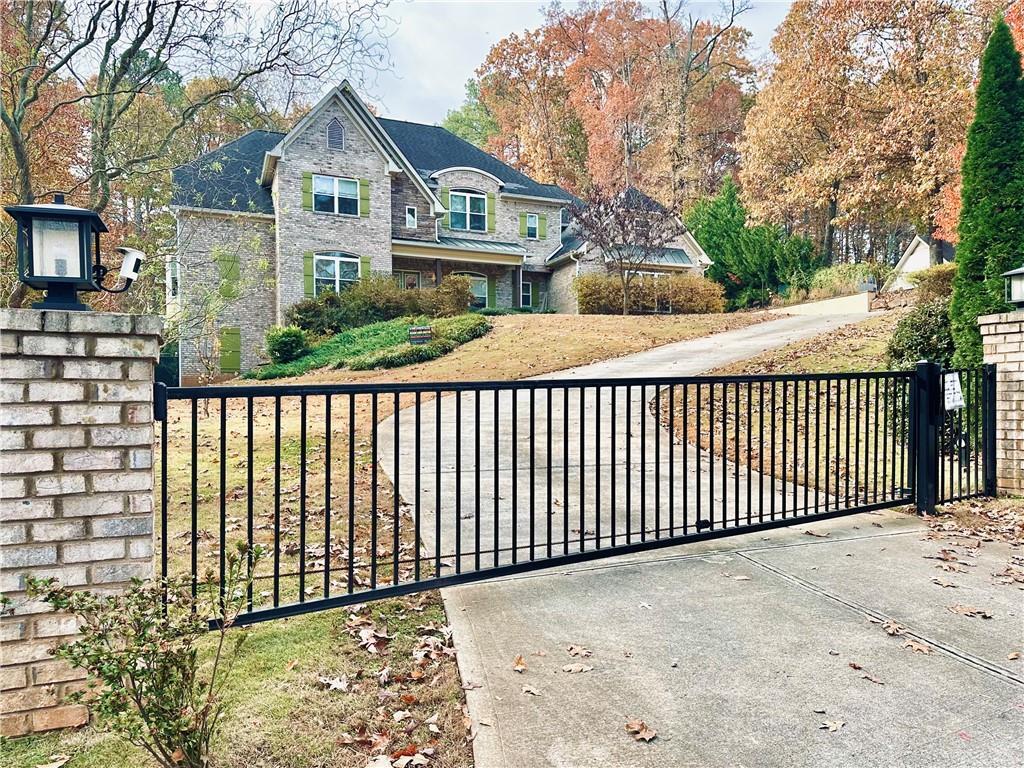 Primary Photo - 3232 Brookview Rd