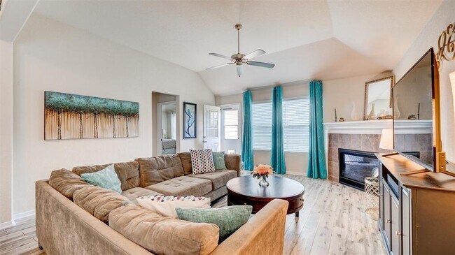 Foto del edificio - 2503 Elm Crossing Trail