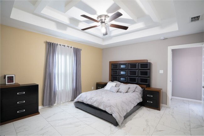 Building Photo - 1512 River Bend Dr