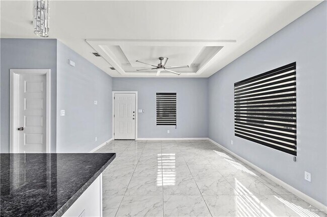 Foto del edificio - 16 S Dominique St