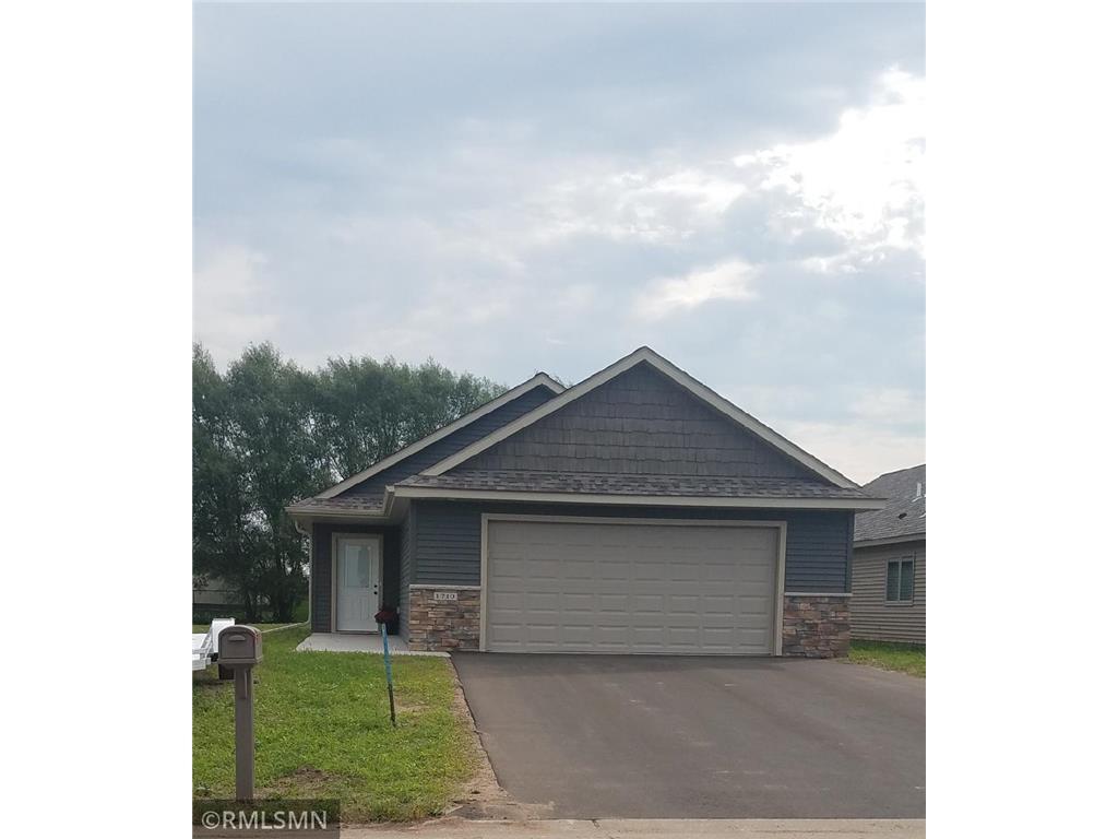 3521 Sevenoaks St, River Falls, WI 54022 House for Rent in River