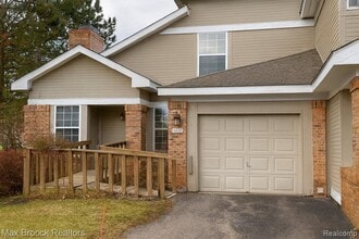 Building Photo - 6620 Fireside Ct